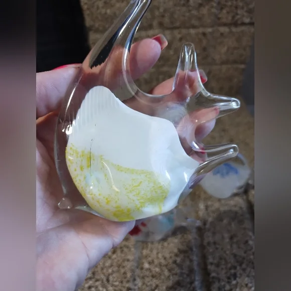 Glass Fish Paperweight Nautical Tropical Set Of 4 Paperweights - Picture 8 of 15